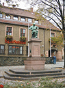 %_tempFileName2000-Schusterbrunnen%